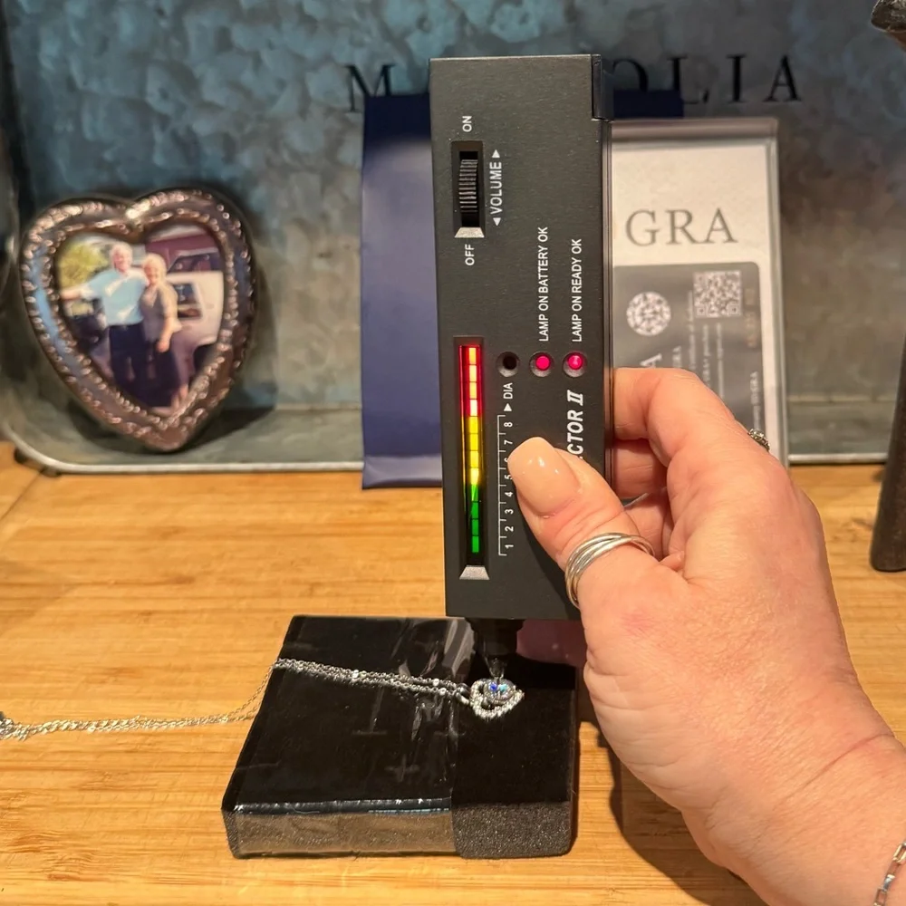 #270 Over 2 ctw heart halo Moissanite gift ready necklace - Picture 7 of 9